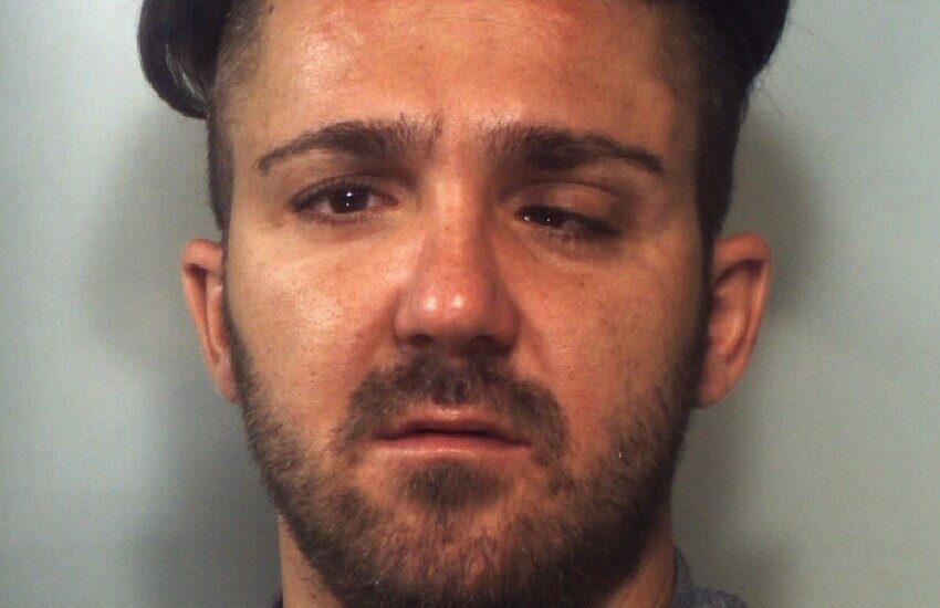 Misterbianco, decide di continuare l’affidamento nella terra d’origine. Arrestato e trasferito in carcere