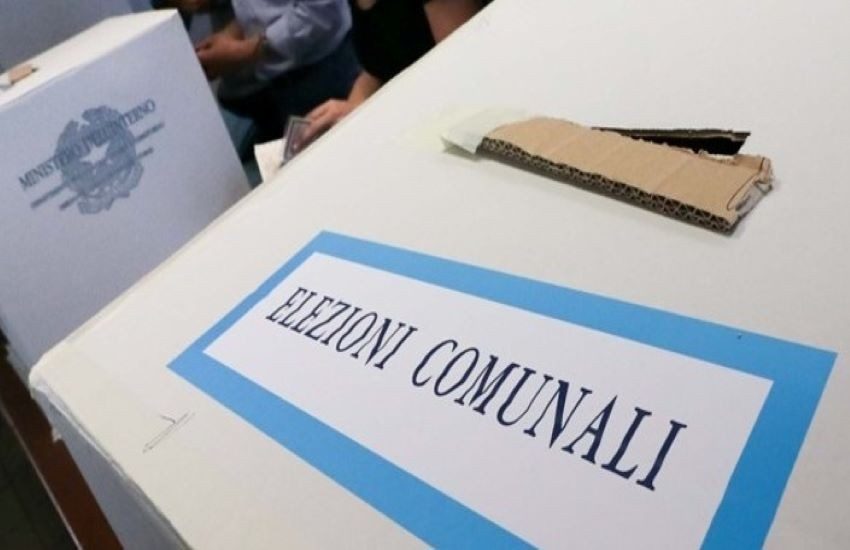 Ballottaggi, 54 Comuni al voto oggi. Incongnite affluenza e maltempo