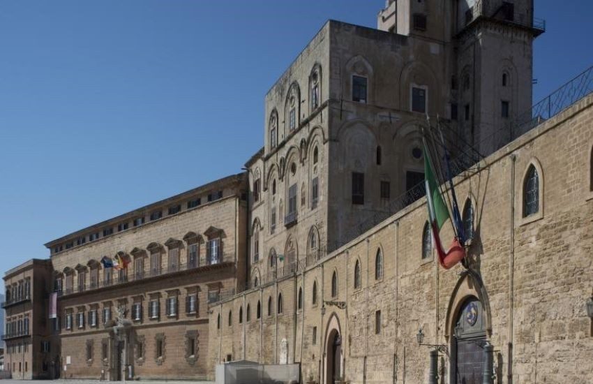 Covid Sicilia, dall’Ars niente censura per l’assessore Razza per 36 voti contro 25