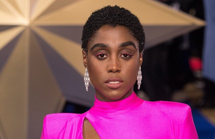 Genova, “007 donna e nera”, bufera sul tweet del cultural manager del Comune