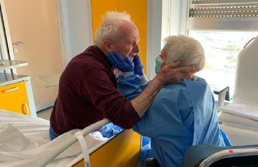 Covid, gli amori infiniti degli anziani. Le storie di Giorgio e Rosa, di Olga e Vincenzo