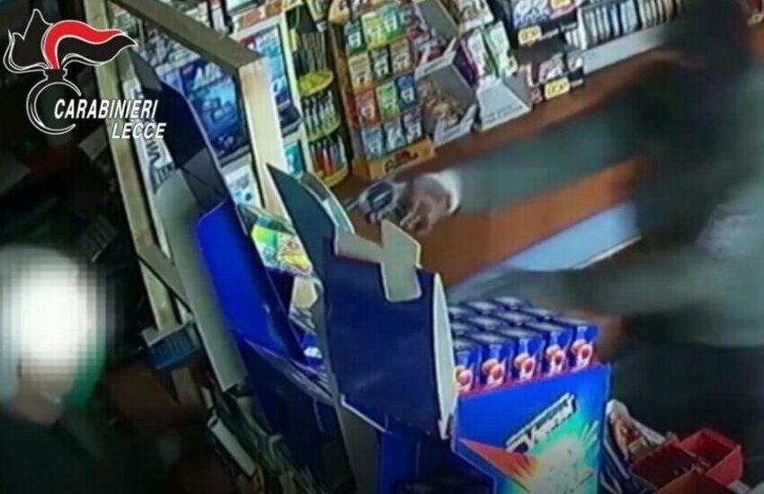Rapine con auto rubate durante il lockdown. In tre finiscono in manette