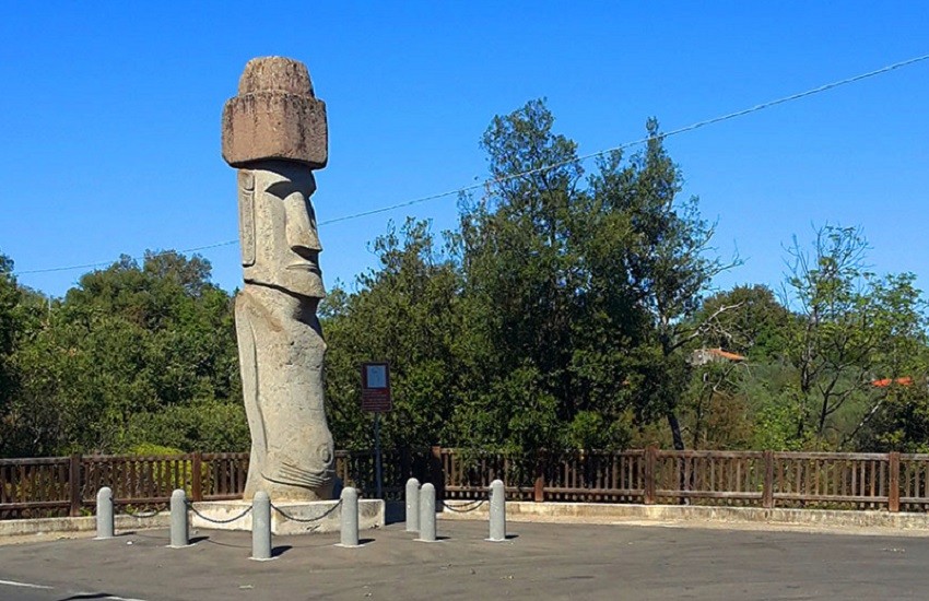 Trent’anni del Moai: cerimonia a Vitorchiano