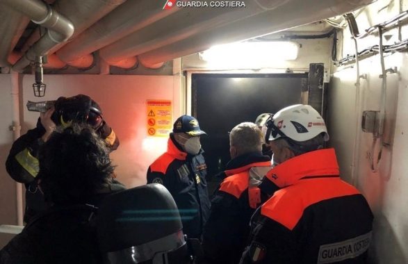 Rogo Tirrenia Guardia Costiera