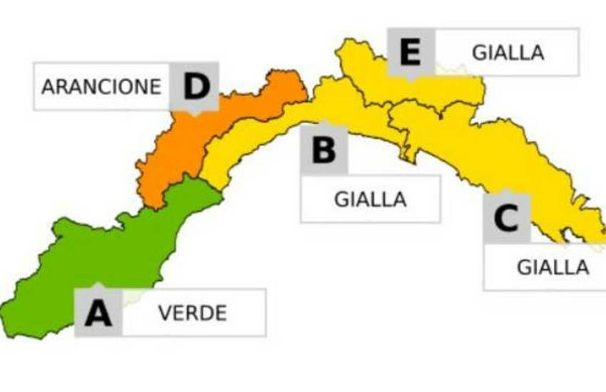 Liguria, neve e piogge: in arrivo un venerdì di allerta gialla a Genova e arancione nell’entroterra
