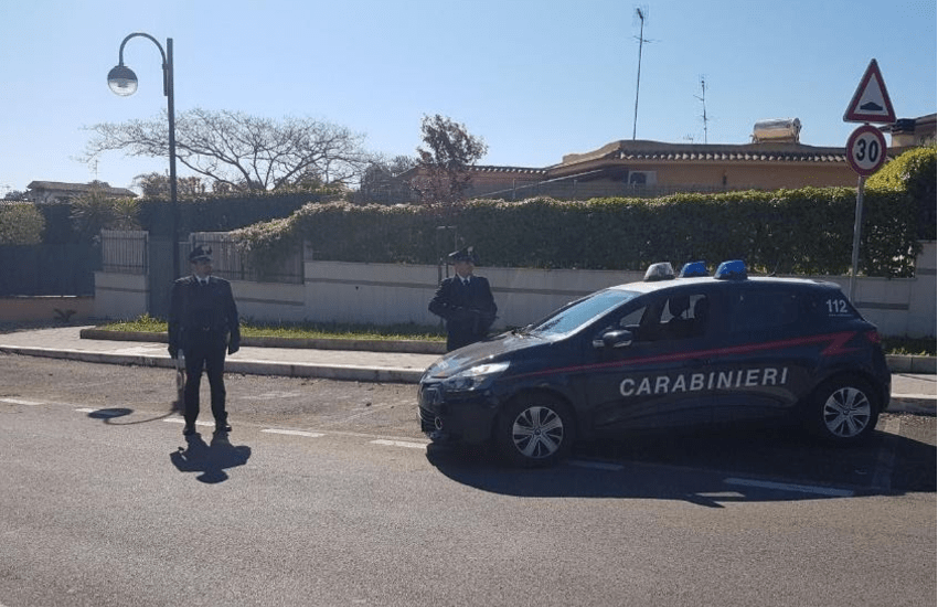 Costringe a prostituirsi una giovane di Sabaudia: arrestata donna di Terracina