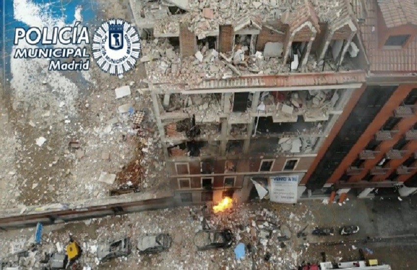 Madrid, fuga di gas distrugge un edificio in centro. Tre morti e 11 feriti, uno grave