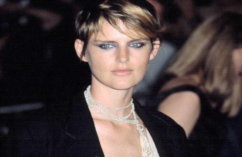 La modella Stella Tennant si è uccisa, rivela la famiglia