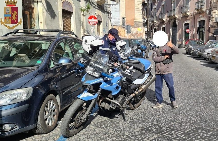 Catania, la Procura ha chiuso le indagini su 25 parcheggiatori abusivi