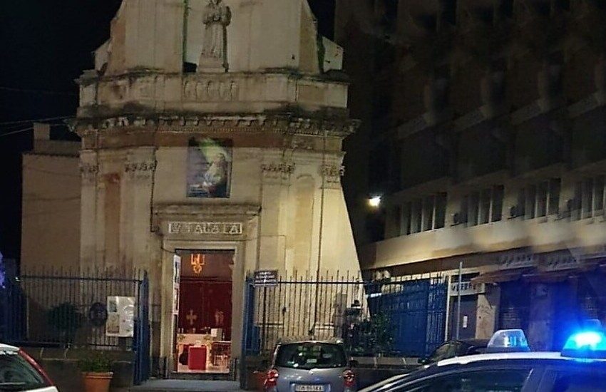 Catania, controlli anti covid,  chiusi due esercizi commerciali