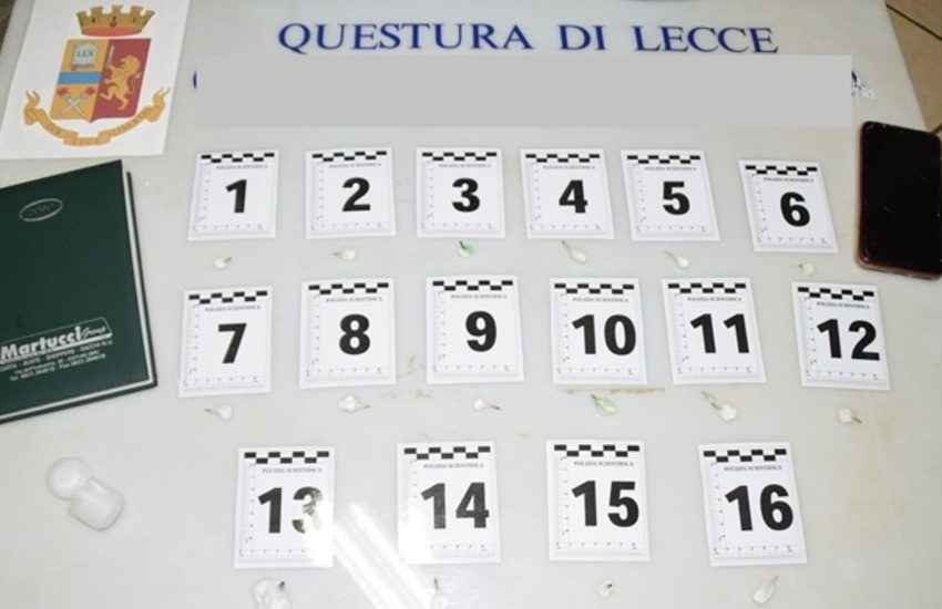 In casa cocaina pronta alla vendita. Arrestato per spaccio 53enne