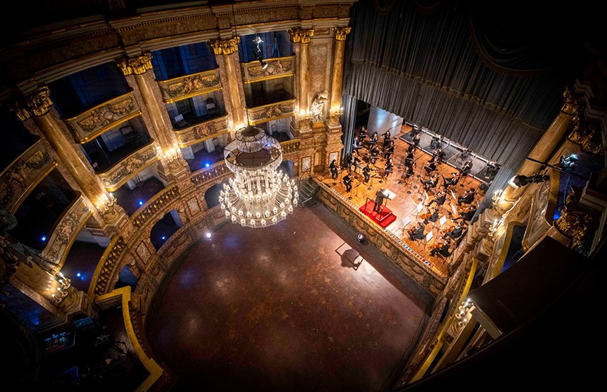 Con quasi 2mln di euro tornano gli spettacoli al Teatro di Corte della Reggia