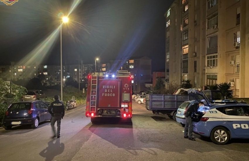 Librino, controlli del commissariato, tra spaccio, furto e occupazione abusiva di immobili: 9 indagati