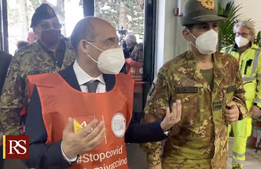 Catania, vaccini in Sicilia: Figliuolo, in pieno target, ora raddoppiare con nuovi hub