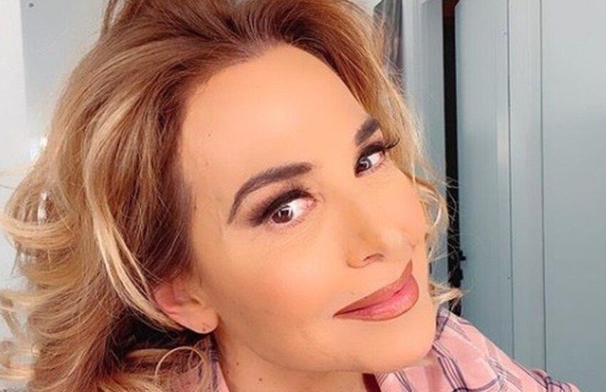 Barbara D’Urso, preso lo stalker che la perseguitava: è un 35enne di S. Maria di Licodia