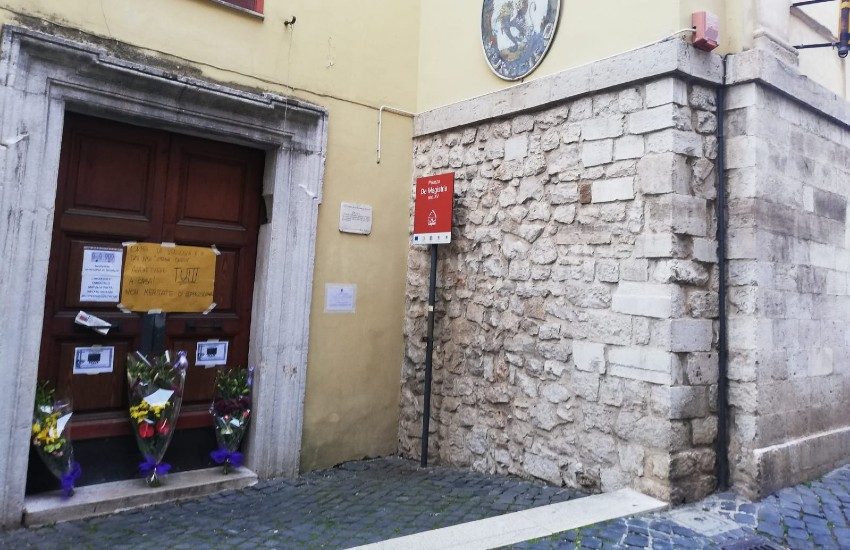 Sezze, ‘assalto’ al palazzo comunale all’indomani dell’operazione Omnia2