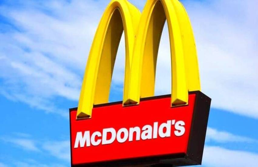 McDonald’s disponibile a vaccinare i suoi 25.000 dipendenti in Italia
