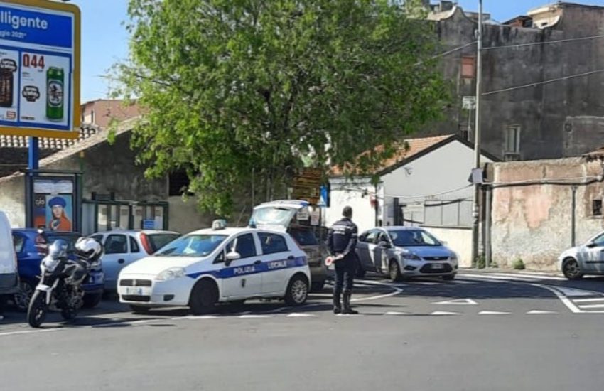 Catania, multe a raffica e un centinaio di auto rimosse in quattro giorni