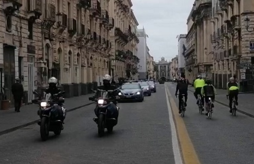 Pasqua in Zona Rossa, Catania “blindata” dalle forze dell’ordine. Controlli e sanzioni