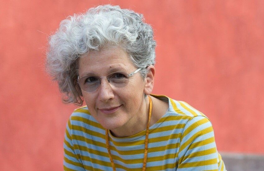 “Perdersi” con Giusi Quarenghi: un incontro online tra letteratura e teatro per l’infanzia