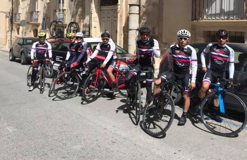 CICLISMO: QUATTRO GIORNI DI RITIRO PER IL GRUPPO JUNIORES DEL GSD ALMO. SABATO E DOMENICA SI CORRE A CEFALU’ E A VITTORIA