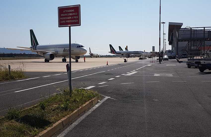 Comiso, dalla Regione quattro milioni per l’aeroporto