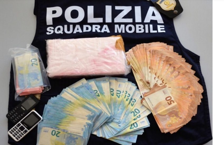Traffico di droga tra Scoglitti, Vittoria e Gela: arrestati due giovani con un Kg di cocaina