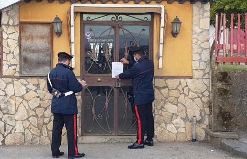 Palagonia, controlli anti covid, chiuso un bar