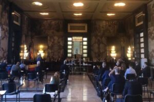 Covid-19, benemerenze per gli operatori sanitari in Consiglio comunale a Salerno