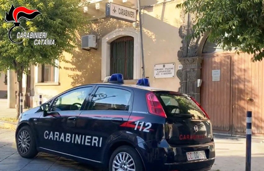 Aci Sant’Antonio, denunciati padre e figlio: rubavano energia elettrica alla rete pubblica