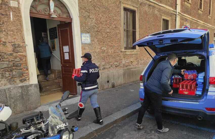 Catania, l’UPGSP dona alimenti per il pranzo di Pasqua