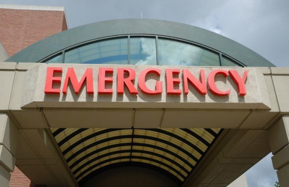 Napoli, uomo ferito da un colpo d’arma da fuoco: non ricorda nulla sull’accaduto