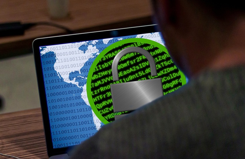 Offline registri elettronici delle scuole, attacco hacker ad Axios Italia