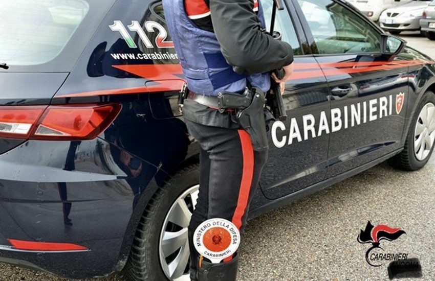 Palermo – inscenano un matrimonio per festeggiare un battesimo, multati dai carabinieri