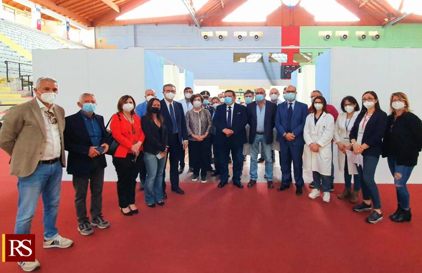 Covid – inaugurato l’hub vaccinale di Cefalù. Cordaro: «Azione concreta per la ripresa»