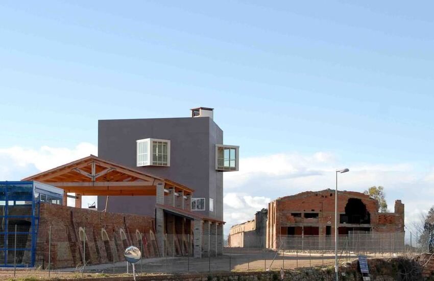 Caltagirone, ex fornace Hoffman verso la gestione ai privati: offerte entro le 12 di lunedì 21 giugno