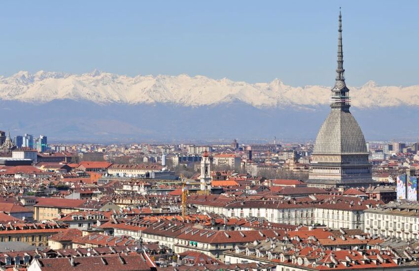 Torino, festa di San Giovanni supergreen: gli eventi per quartiere
