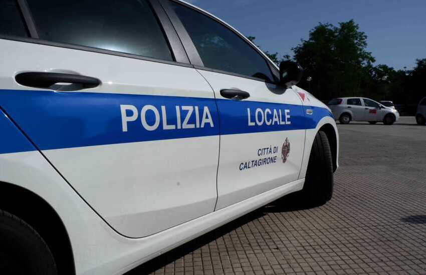 Caltagirone, tamponi antigenici rapidi ai 1384 partecipanti al concorso per 8 posti di agenti di Polizia municipale