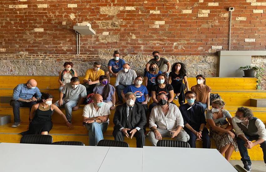 Palermo – Orlando incontra rappresentanti ONG