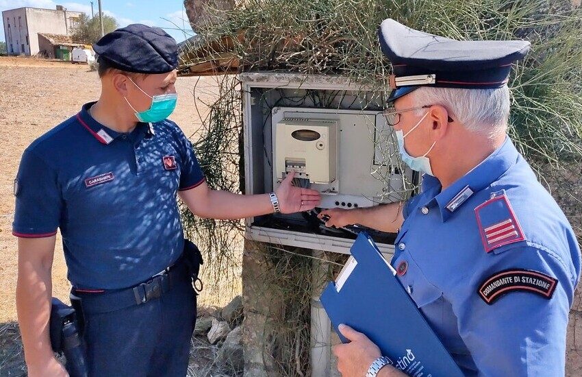 Palagonia, fruiva di energia elettrica a costo zero, arrestato