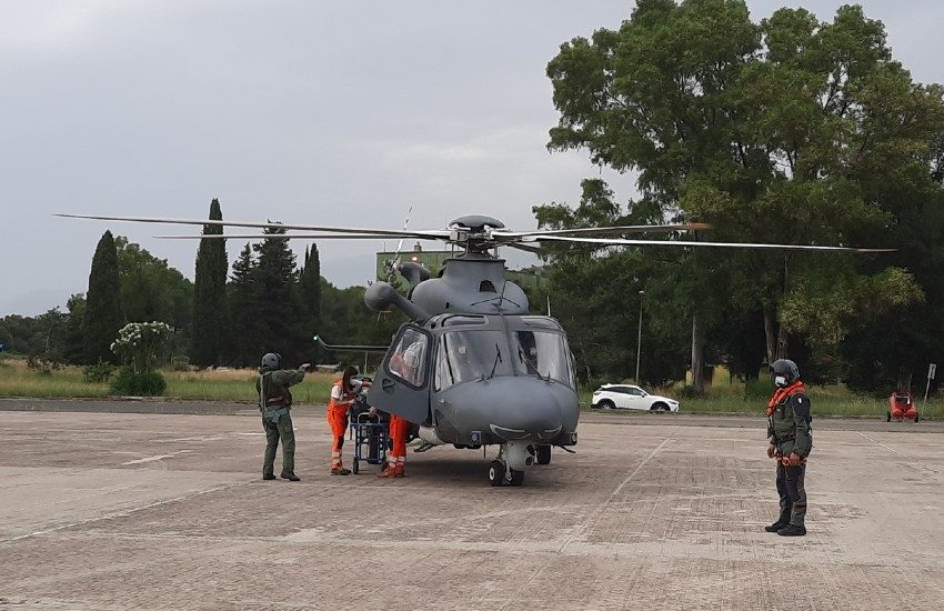 Volo d’emergenza degli uomini del 15° Stormo; da Ponza all’ospedale di Latina per salvare una vita