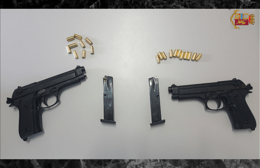 Adrano, spari in piazza Umberto dopo il coprifuoco, bloccati due giovanissimi