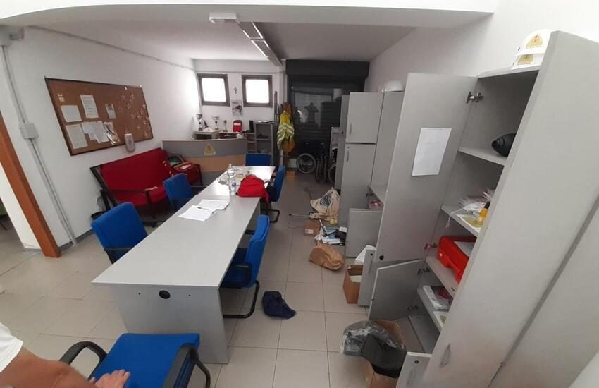 Librino, furto ai volontari della Misericordia