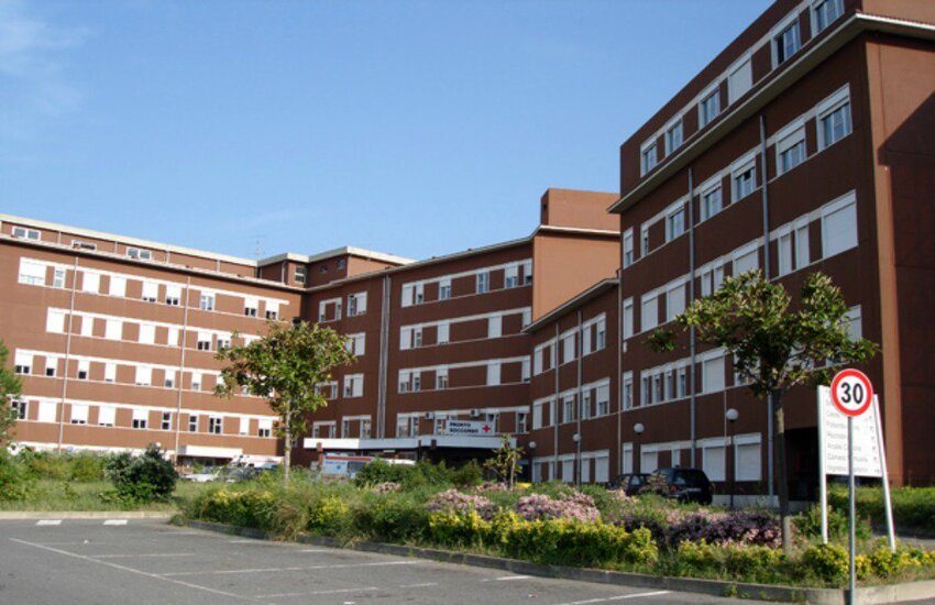 Anestesisti trasferiti dall’Ospedale di Patti. L’on. Laccoto: “Le soluzioni ci sono, no alla spoliazione dei servizi”