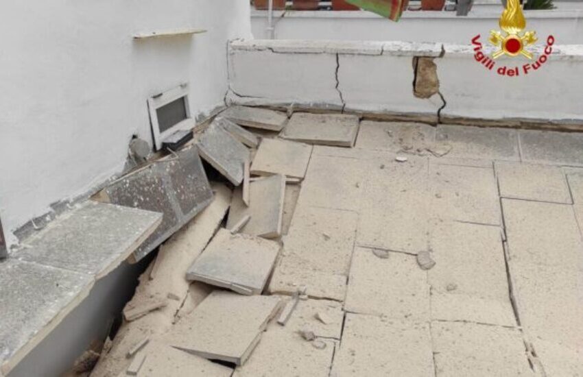 Paura nel Salento. Crolla solaio, famiglia con bimbi piccoli salva per miracolo