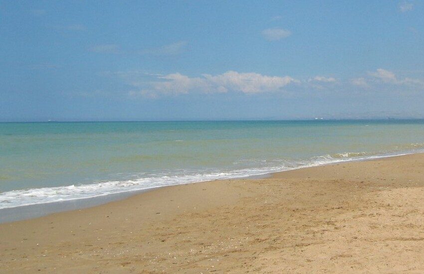 Originario di Catania e ogni anno in vacanza Scoglitti: chi era l’uomo morto in spiaggia lunedì