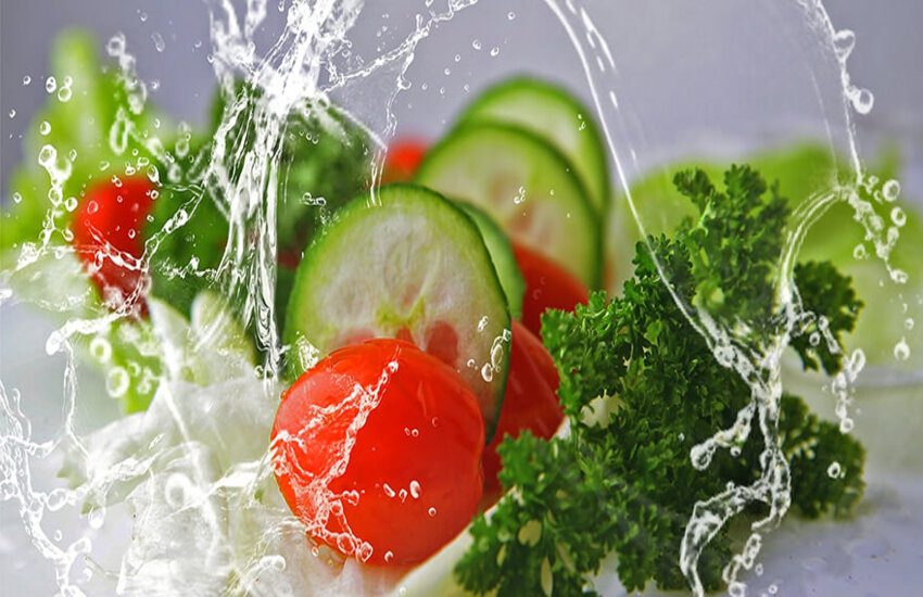 Sicurezza alimentare:  Polizia Stradale di Barcellona Pozzo di Gotto sequestra 50 quintali di alimenti mal conservati e destinati ai supermercati