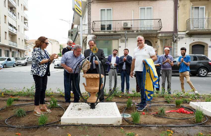 Caltagirone, adottata dal Lions Club, l’aiuola spartitraffico della via Giovanni Burgio