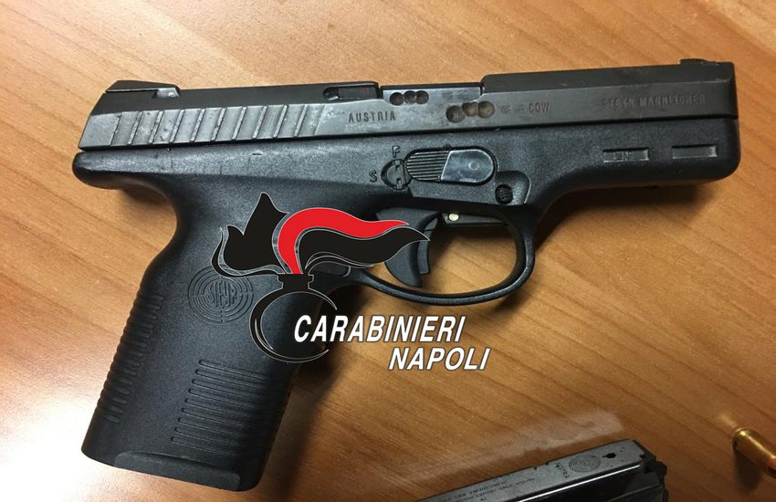Incidente a Bacoli, non si ferma all’alt dei carabinieri ma la sua fuga finisce male