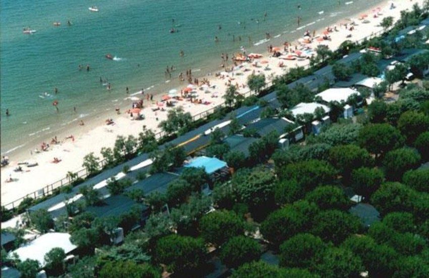 Covid a Fondi, il sindaco mette in quarantena il campeggio di Sant’Anastasia